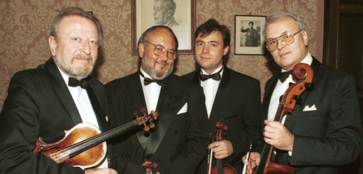Talichovo kvarteto, zleva Petr Messireur, Jan Talich, Vladimír Bukač, Evžen Rattay.
