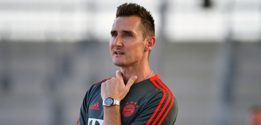 Miroslav Klose se přesouvá od mládeže k áčku Bayernu.