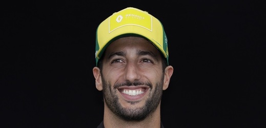 Chaos a kolize, předkládá scénář F1 Ricciardo.