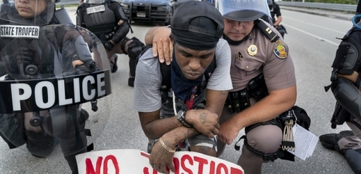 Nepokoje v USA (ilustrační foto).