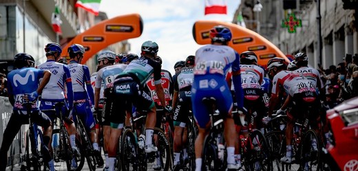 Cyklistický závod Giro d'Italia.