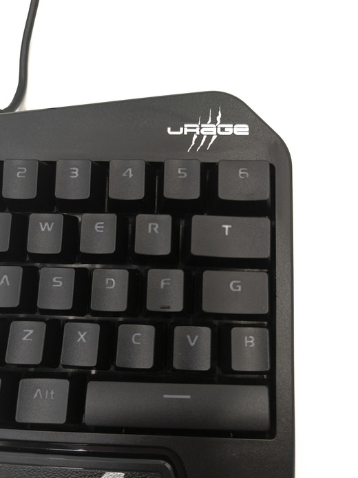 uRage Exodus 410 One Handed - sedm praktických využití pro malou herní klávesnici.
