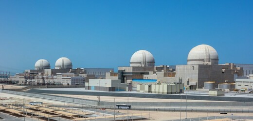 Jaderná elektrárna Baráka ve Spojených arabských emirátech.