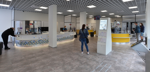Zrekonstruovaná pobočka České pošty byla otevřena 27. května 2021 v Mladé Boleslavi.