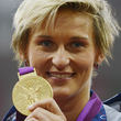 Letní olympijské hry Londýn 2012, LOH, 10. srpna, oštěp, ženy, medailový ceremoniál. Česká reprezentantka Barbora Špotáková se zlatou medailí.