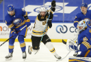 Hokejový útočník David Krejčí v barvách Bostonu Bruins.