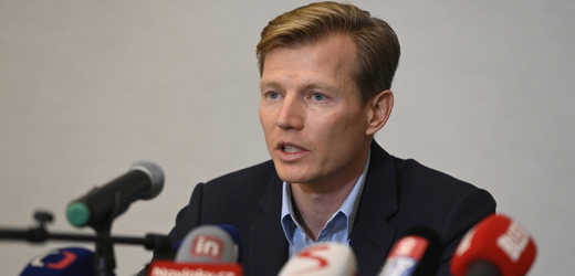 Majitel společnosti Bohemia Energy Jiří Písařík vystoupil 8. listopadu 2021 na tiskové konferenci v Praze.