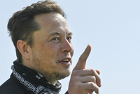 Zakladatel automobilky Tesla Elon Musk.
