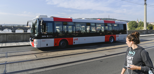 Autobus Pražské integrované dopravy (ilustrační foto).