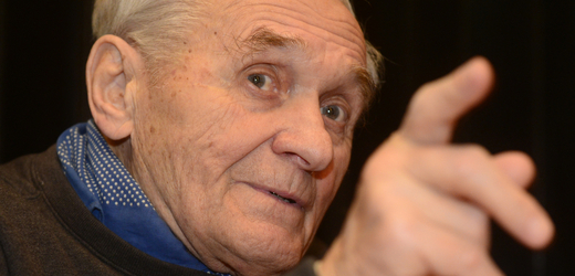 Ve věku 93 let zemřel literární historik Radko Pytlík (na snímku z roku 2012), odborník na dílo spisovatele Jaroslava Haška. 