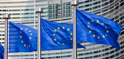 Vlajky Evropské unie (ilustrační foto).