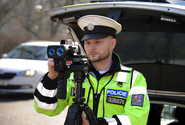Policisté o prázdninách zvýší dohled nad provozem na hlavních dopravních tazích