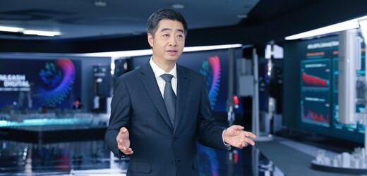 Předseda představenstva společnosti Huawei Ken Chu.