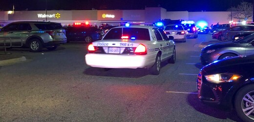 Při střelbě v supermarketu Walmart v americké Virginii zahynulo až deset lidí.
