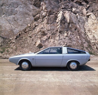 Hyundai Pony Coupe z roku 1974.