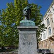 Busta německého filosofa Georga Wilhelma Friedricha Hegela v Berlíně.