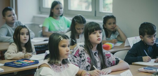 Ministerstvo školství chce na jaře opět zjišťovat počty Ukrajinců ve školách.