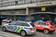 Policie na jihu Moravy se zabývá oznámeními o bombě ve vlacích,nádražích a poště