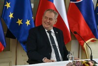 Dosluhující prezident České republiky Miloš Zeman.