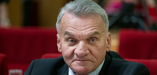Pražský primátor a poslanec Bohuslav Svoboda (ODS).
