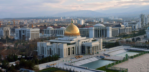 Izraelský premiér na návštěvě v Turkmenistánu