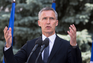 Generální tajemník NATO Jens Stoltenberg volá po prodloužení přímeří v Gaze