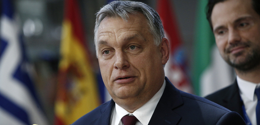 Orbán požauduje, aby se na summitu lídrů EU nejednalo o vstupu Ukrajiny
