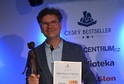 Patrik Hartl si odvezl z Ostravy sošku za Český bestseller roku 2023.