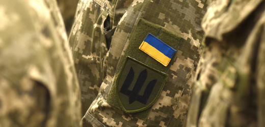 Podle ukrajinského vrchního velitele ozbrojených sil se značně zhoršila situace na východní frontě