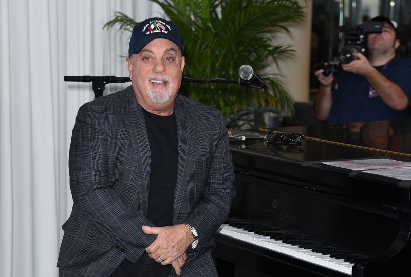Legendární hudebník Billy Joel slaví půlkulatiny 