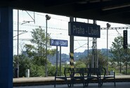 Spadlé trakční vedení dnes zkomplikovalo provoz vlaků v Praze