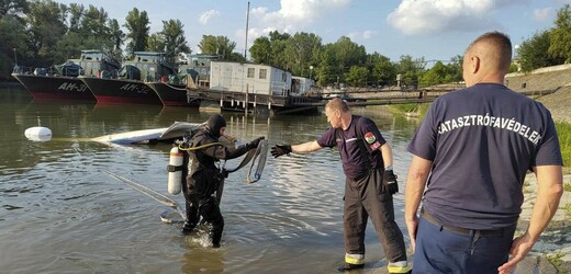 Dva lidé zemřeli při lodní nehodě na řece Dunaj, pět lidí se pohřešuje