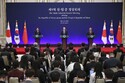 Lídři Japonska, Číny a Koreje na summitu vyzvali k větší vzájemné spolupráci