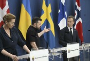 Zelenskyj ve Stockholmu podepsal bezpečnostní dohody se třemi severskými státy
