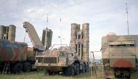 Ruský systém S-300. Zabrání Izraeli útočit na Írán.