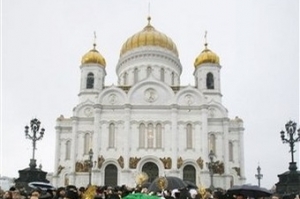 Chrám Krista Spasitele v Moskvě byl znovu postaven začátkem 90. let.