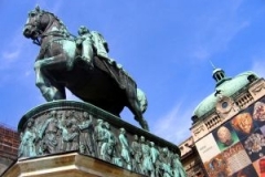 ilustrační foto: socha v Bělehradu