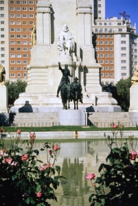 Pomník Miguele Cervantese.