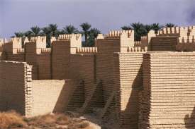 Babylon, Irák, rekonstrukce.