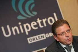 Investice do akcií Unipetrolu se Karlu Komárkovi nevyplatila