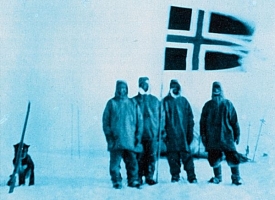 14. prosince 1911: Amundsenova výprava dosáhla jižního pólu.