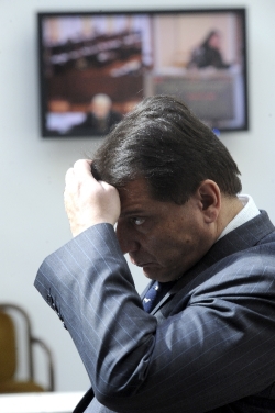 Podle předsedy socialistů by měl Topol&aacute;nek m&iacute;rnit svůj slovn&iacute;ček.