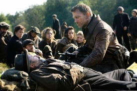 Daniel Craig v hlavní roli ve filmu Odpor.