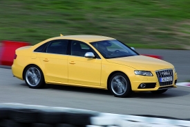 V Audi S4 se objevuje nový benzinový šestiválec s kompresorem.