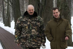 Partneři. Lukašenko a Medveděv (duben 09).