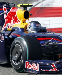 Vettel se na pole position postaví podruhé v kariéře.