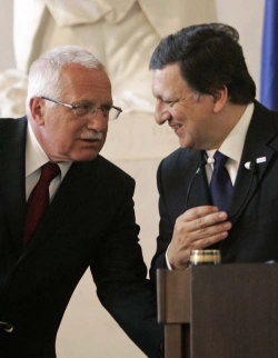 Snad Klaus podepíše Lisabon co nejdříve, doufá Barroso.