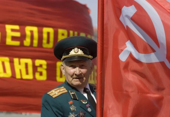 Den vítězství slavili ale například i v běloruském Minsku.