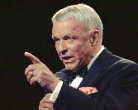 Zpěvák Frank Sinatra na snímku z roku 1990.