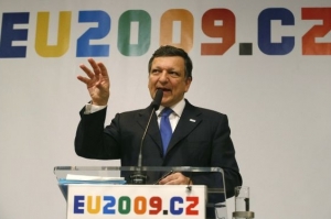 Na východ. Barroso chce partnery u ruských hranic.